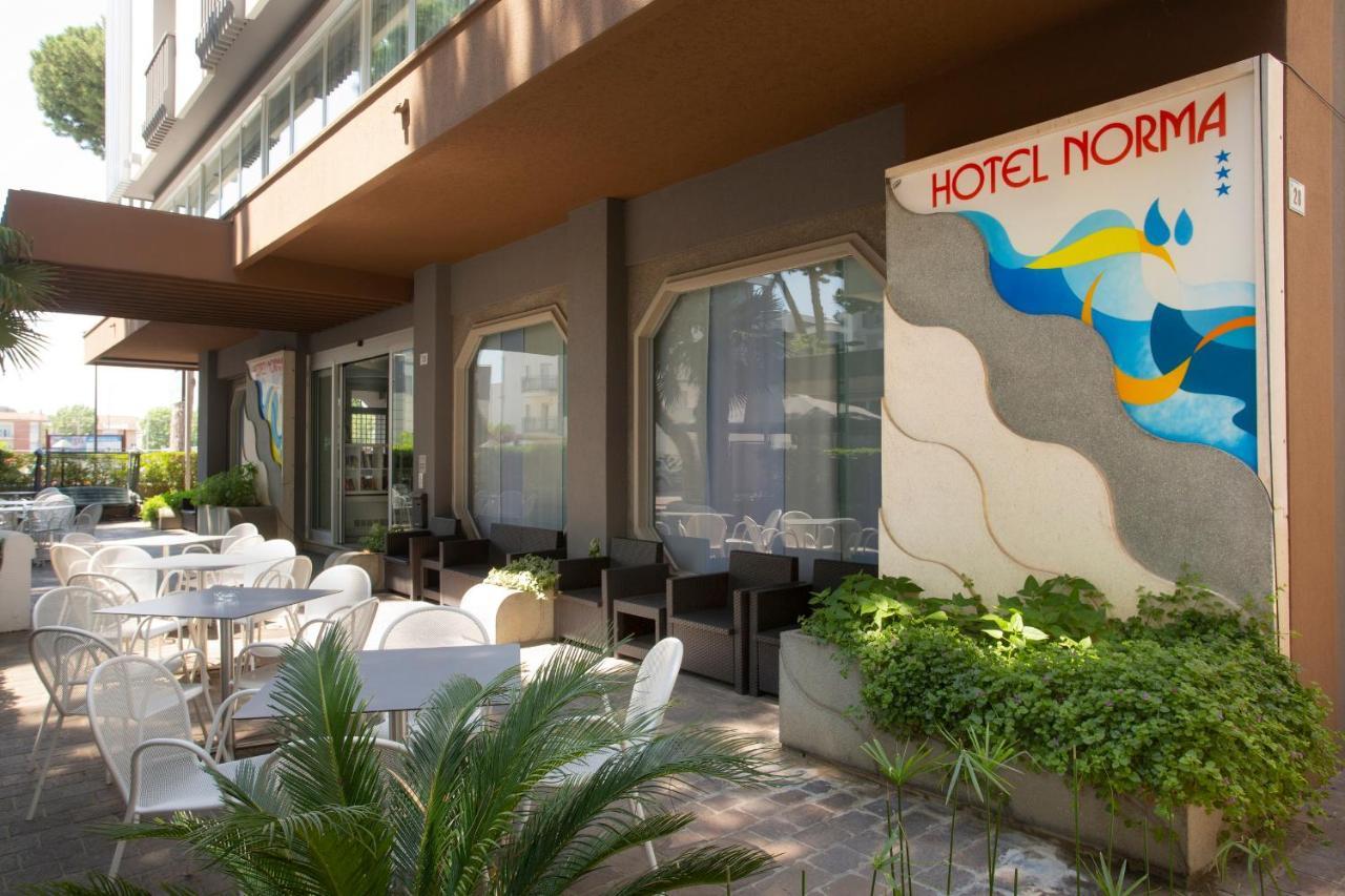 Hotel Norma Misano Adriatico Exterior foto